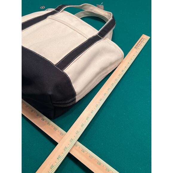 NWT Lands End Canvas Tote Bag Boat Style Medium 17 H x13.5.x 5.75 Black Trim - Picture 6 of 9